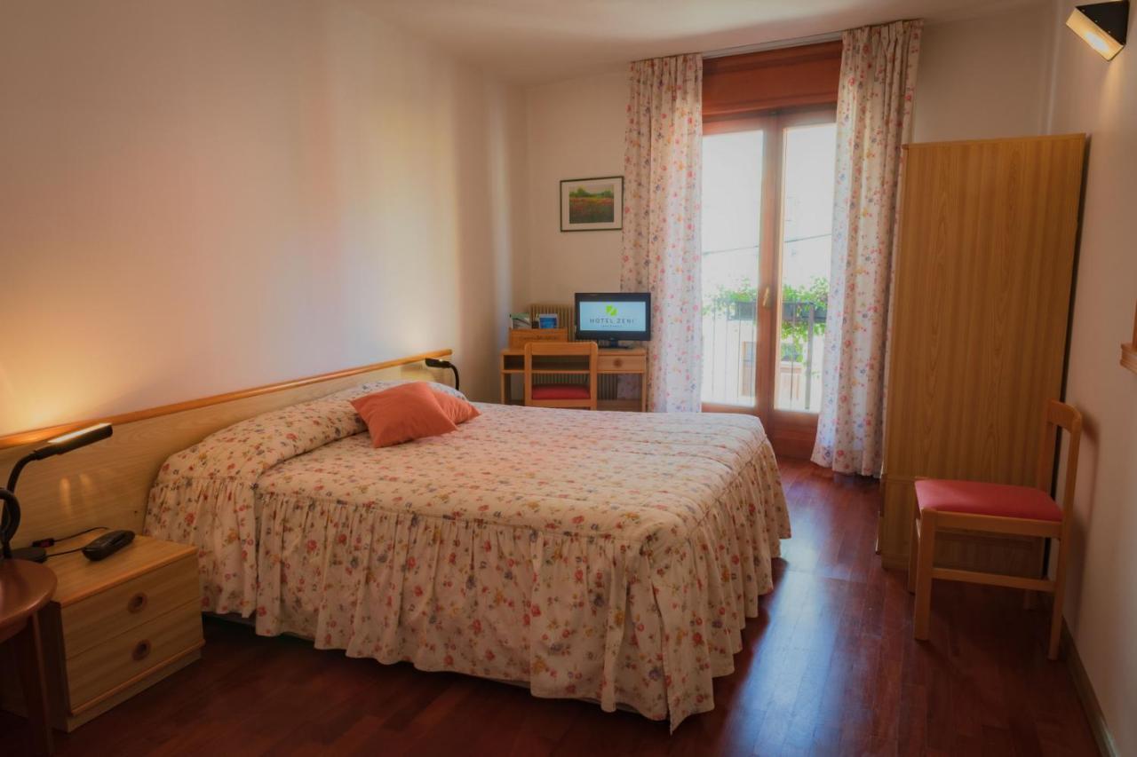 Hotel Zeni Brentonico Εξωτερικό φωτογραφία