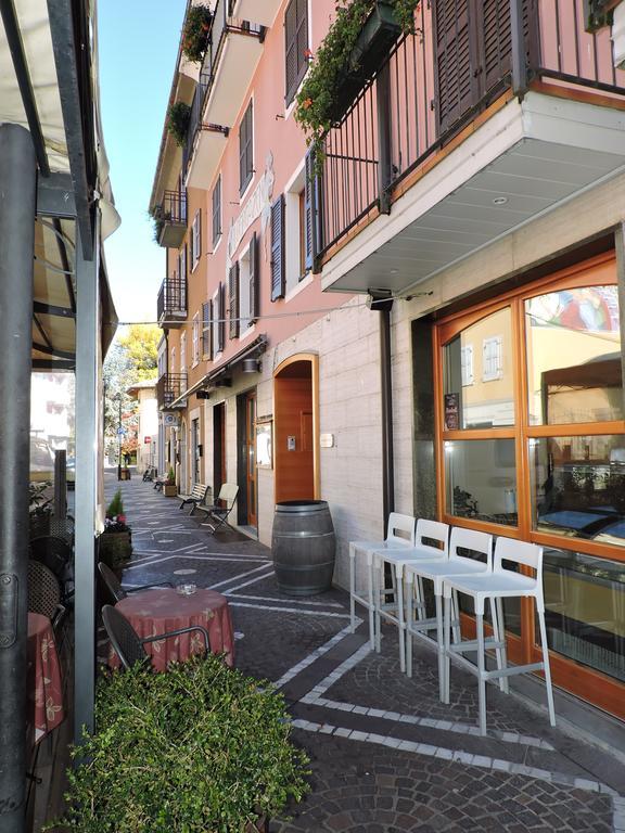 Hotel Zeni Brentonico Εξωτερικό φωτογραφία
